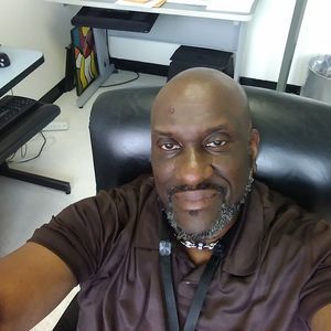 Meet your Posher, Edwin